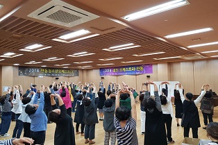 꿈다락 가족합창단 사진