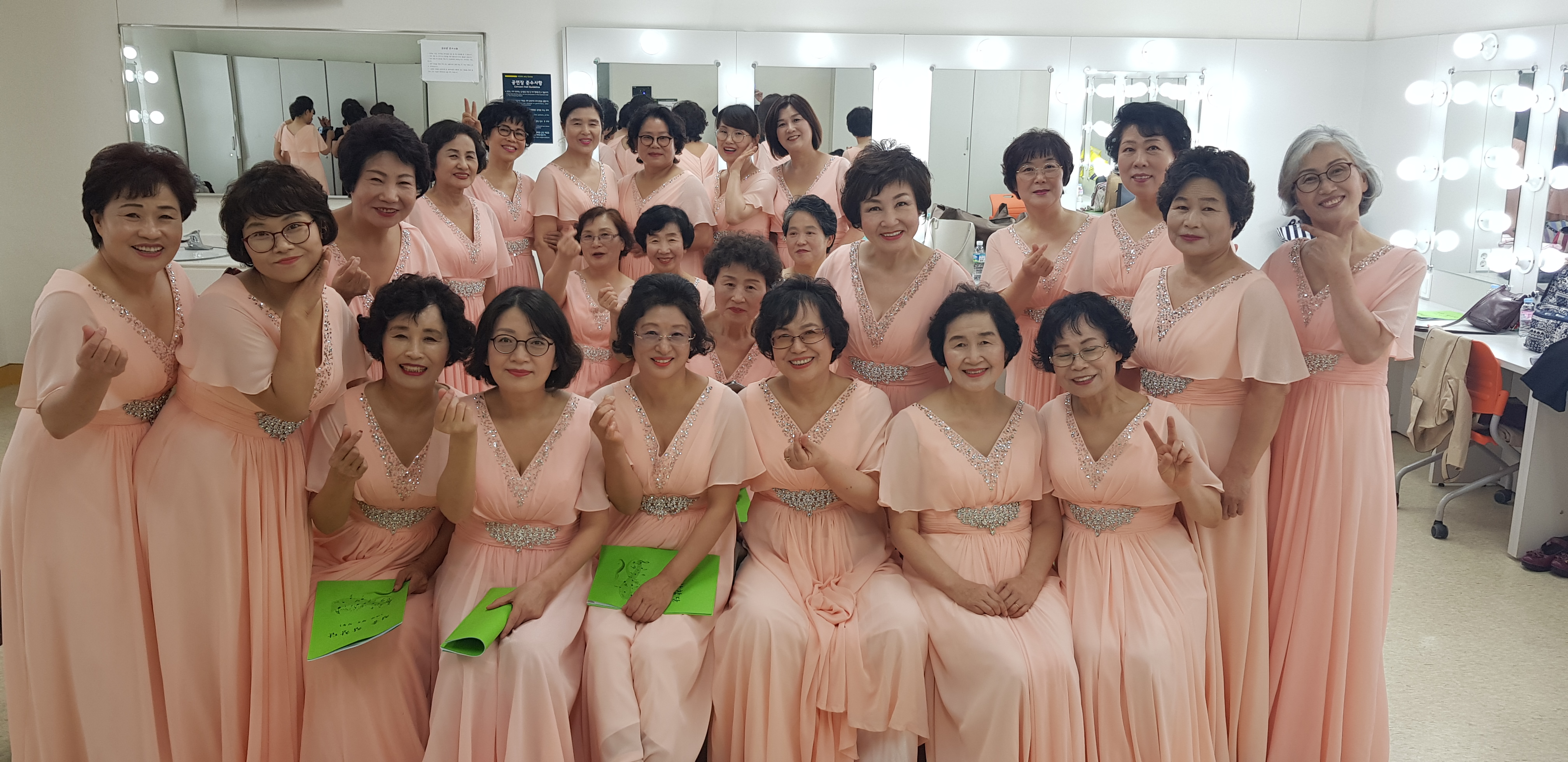 꿈다락 가족합창단 사진